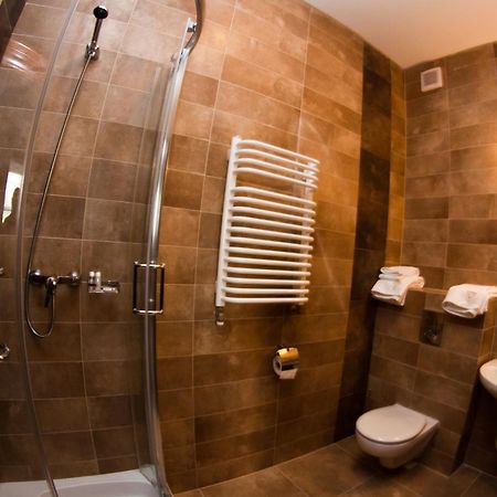 Trzy Korony Boutique Hotel&Spa Piwne Puławy Exteriör bild
