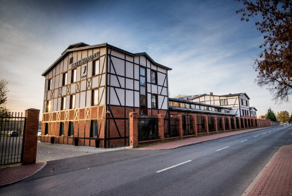 Trzy Korony Boutique Hotel&Spa Piwne Puławy Exteriör bild