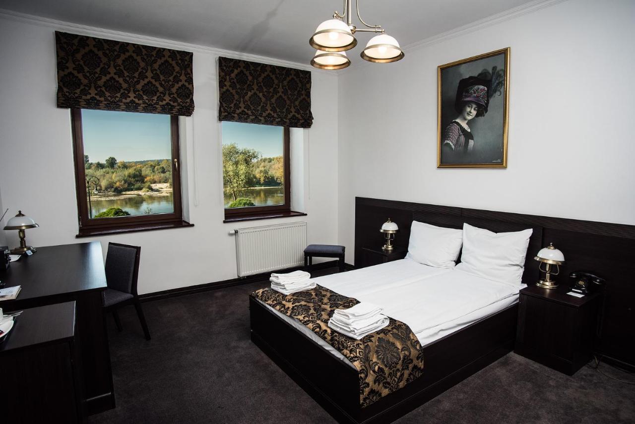 Trzy Korony Boutique Hotel&Spa Piwne Puławy Exteriör bild